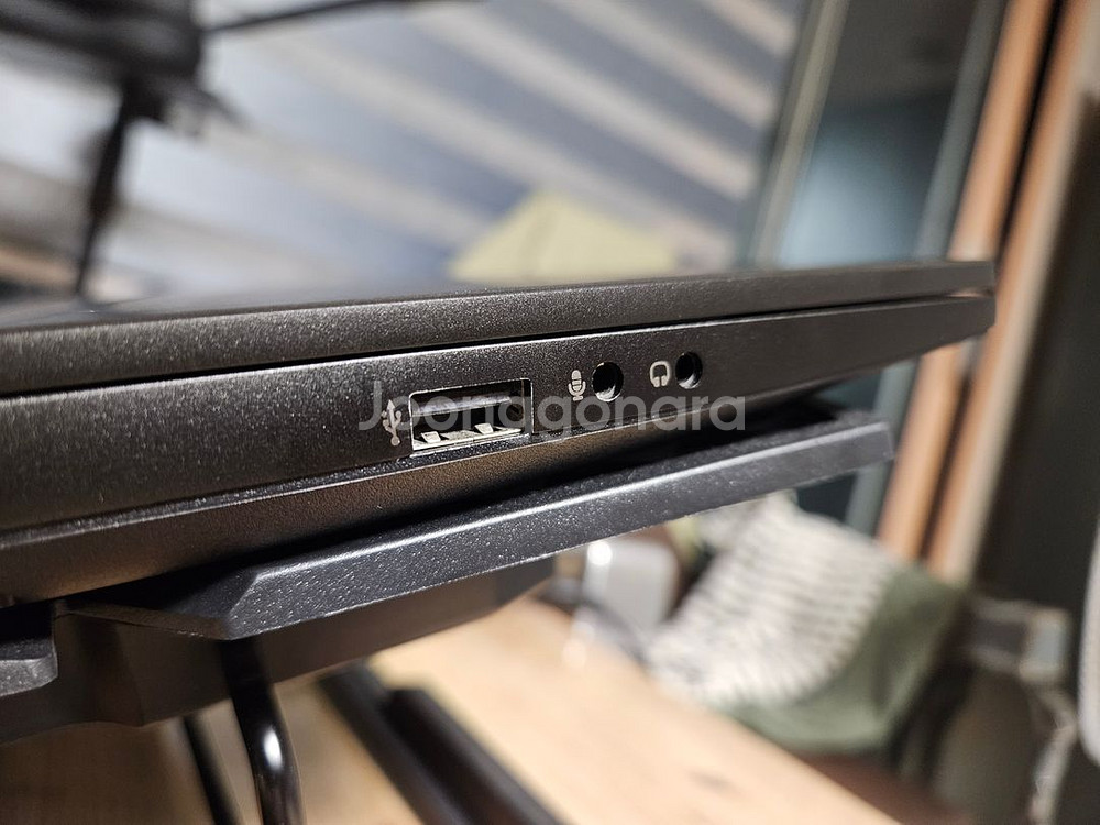 한성 게이밍북 라이젠7 rtx3060 16g 500gb--6