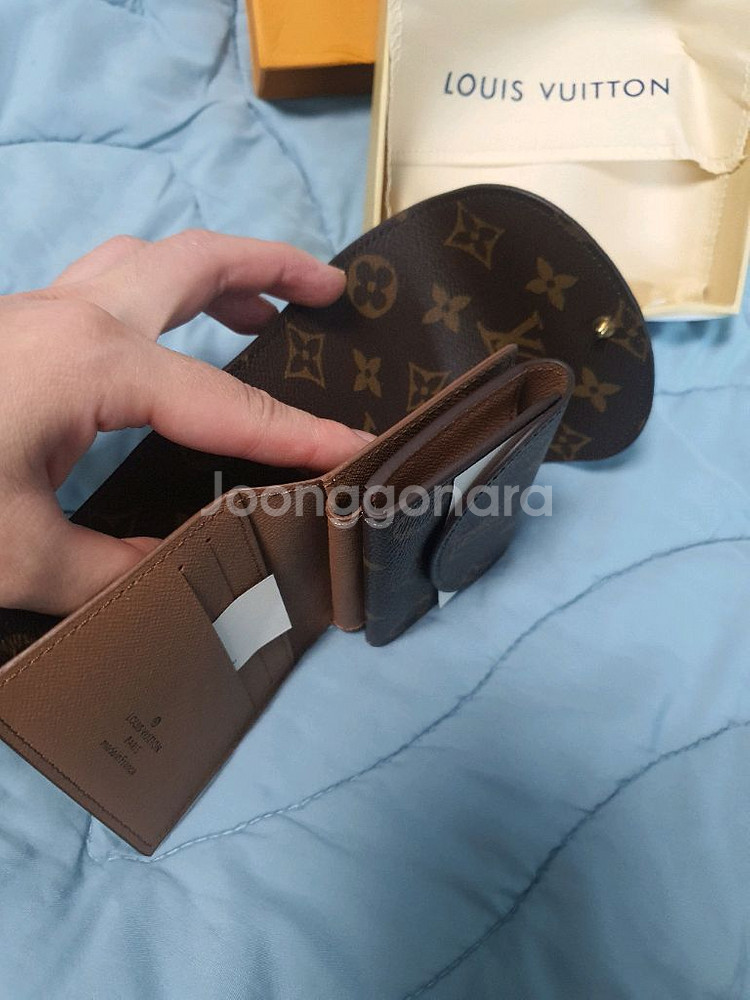 엘렌 루이비통지갑 새상품--1