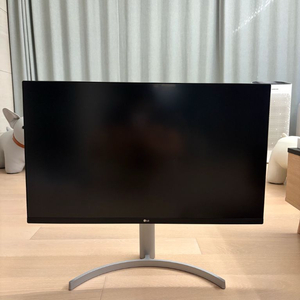 LG 32UN650