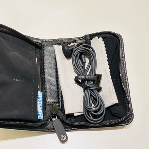 오디오테크니카 ATH-cm2000ti 이어폰