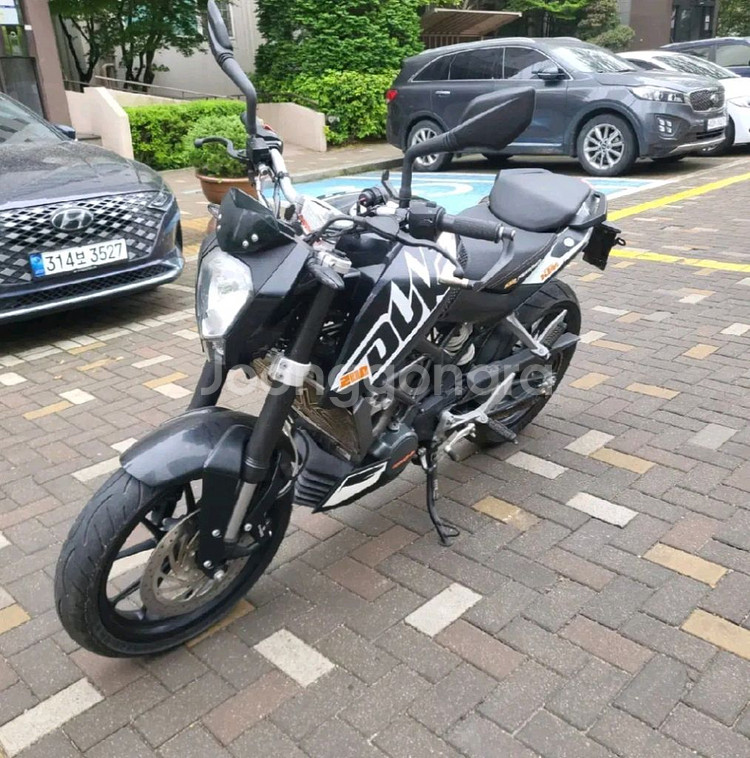 KTM 듀크200 16년식 9,636km--1