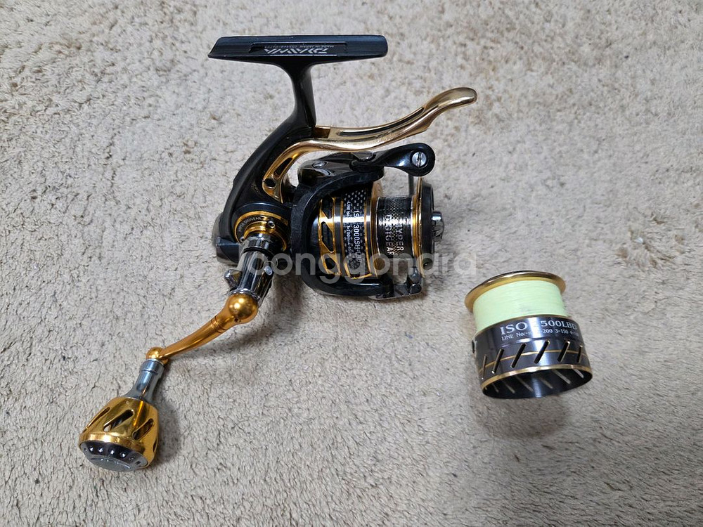 다이와 15토너먼트 3000sh--0