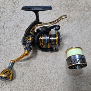 다이와 15토너먼트 3000sh