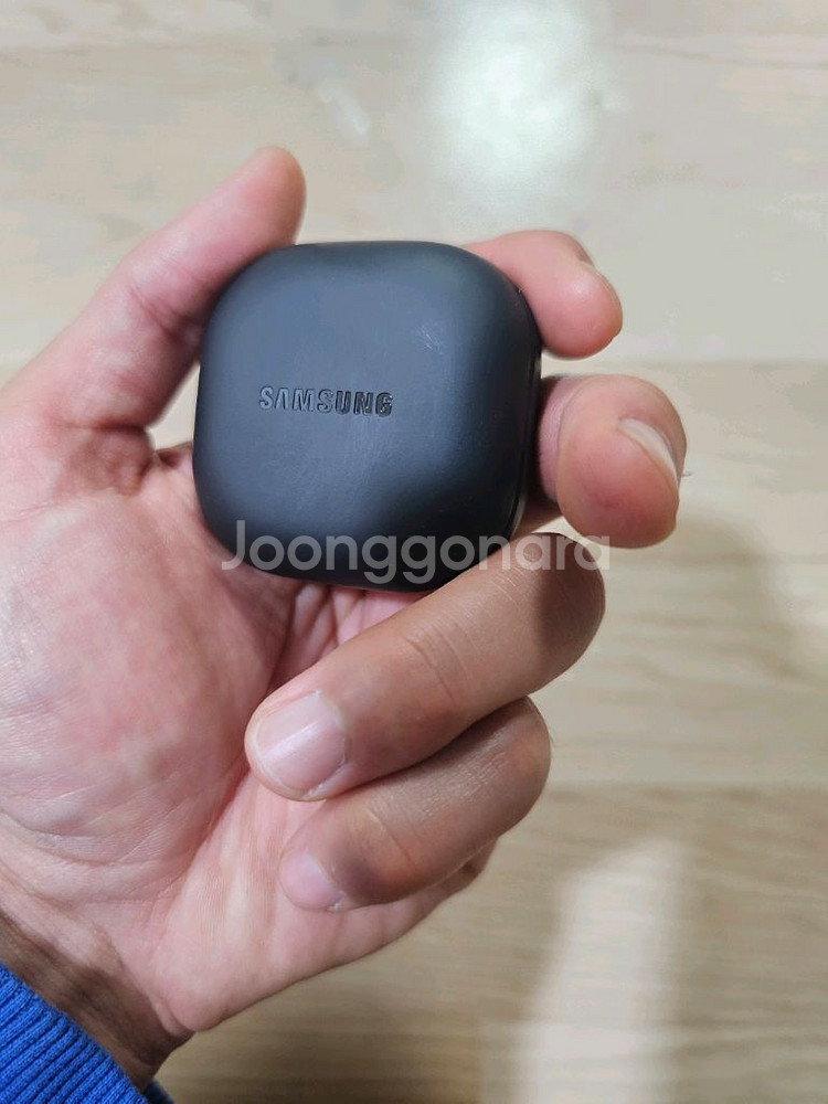 갤럭시 버즈 프로2 본체 / 충전케이스 ? 팝니다--0