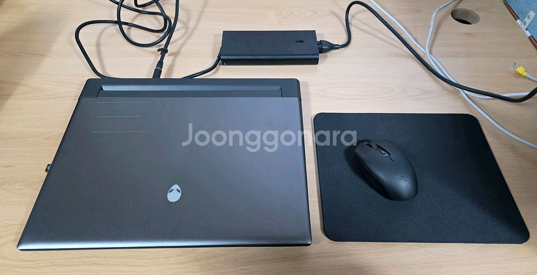 신품급 DELL 에일리언웨어 노트북 라이젠9, 4070--7