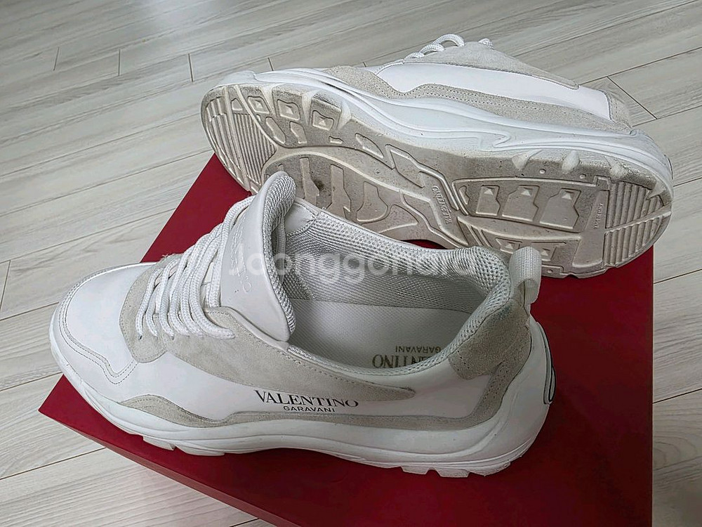 발렌티노 스니커즈--3