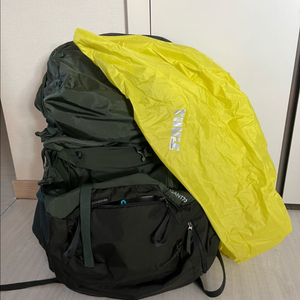 툴레 버선트 70L 등산가방 레인커버 포함