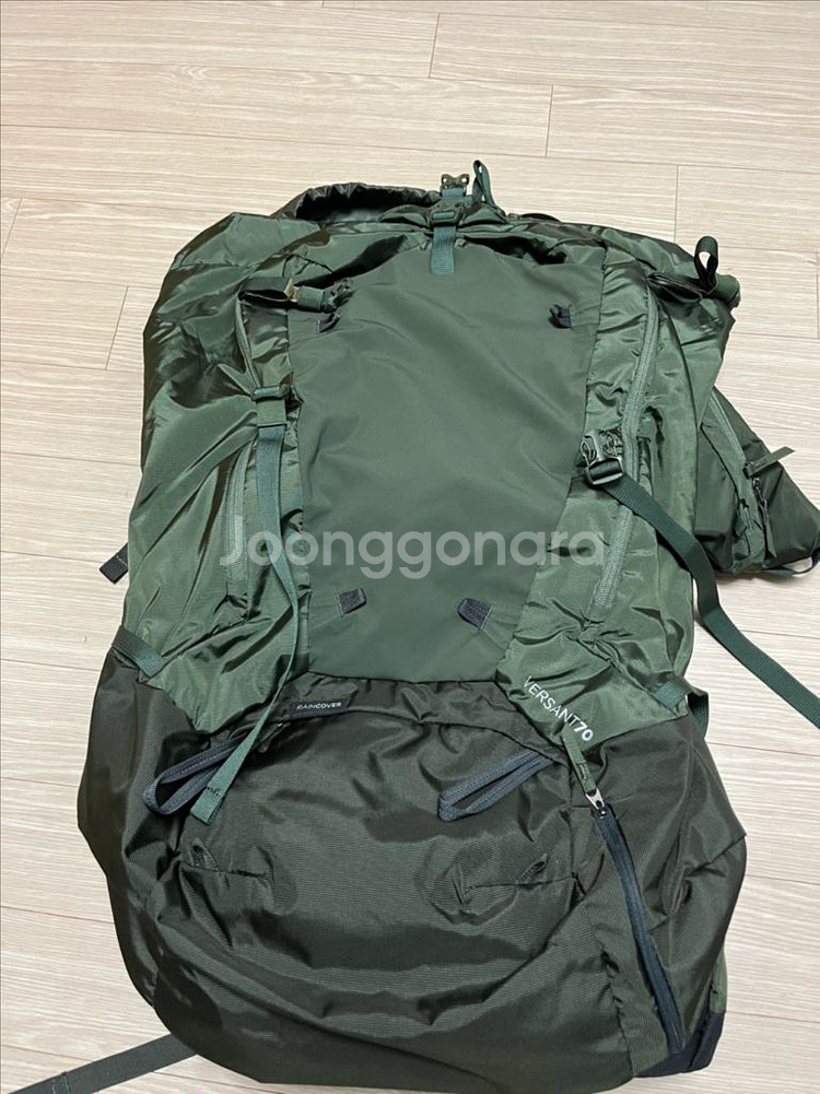 툴레 버선트 70L 등산가방 레인커버 포함--2