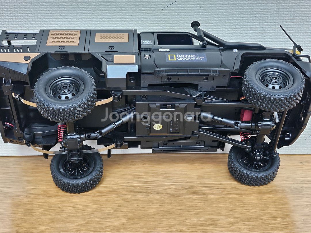 RC카 1/12 TOYOTA 랜드크루져 4WD--8