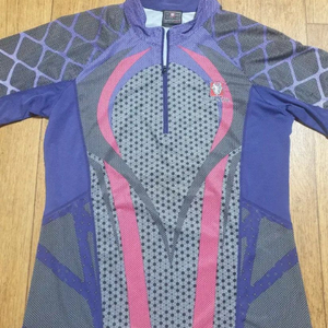 블랙야크 아웃도어 반집업 85 사이즈입니다