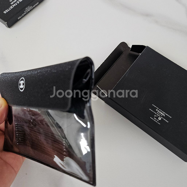 샤넬 뷰티 VIP 기프트 헤어핀 집게핀 제니핀 새상품--4