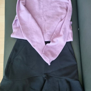 캐시미어니트+질스튜어트 스커트