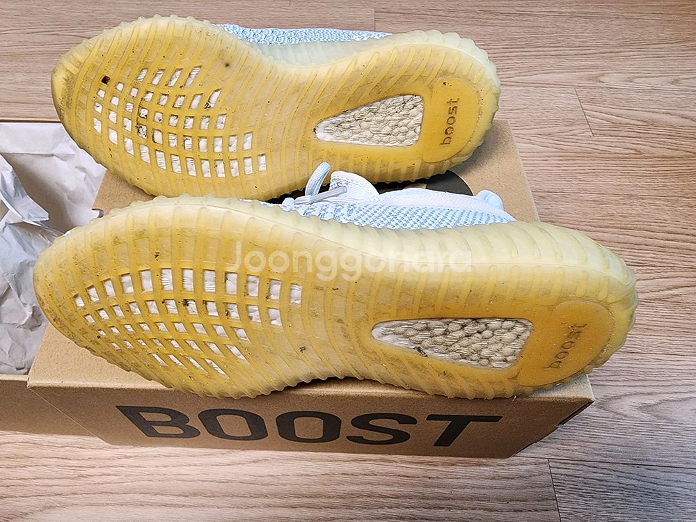 아디다스 이지부스터 350 V2 클라우드 화이트 260--1