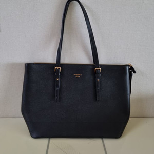 빈폴ACC 블랙 로시 쇼퍼백