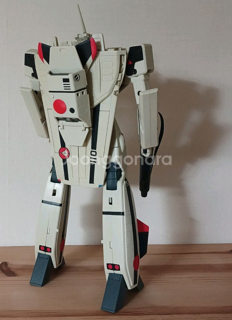 야마토 1/48 마크로스 VF-1A--6