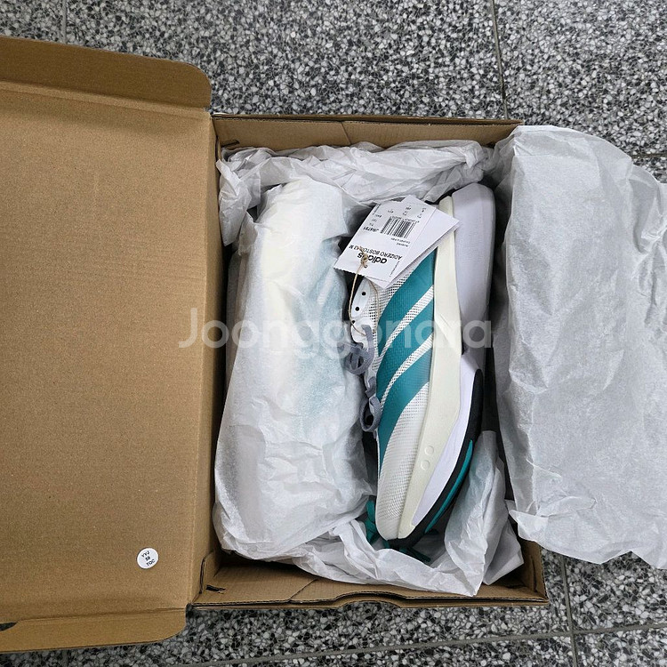 아디다스 보스턴13 260 새제품 팝니다--1