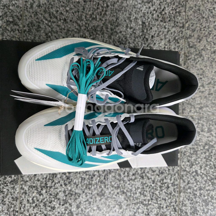 아디다스 보스턴13 260 새제품 팝니다--0