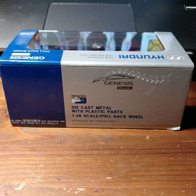 현대 자동차 1/38 제네시스 쿠페 새제품 이미지