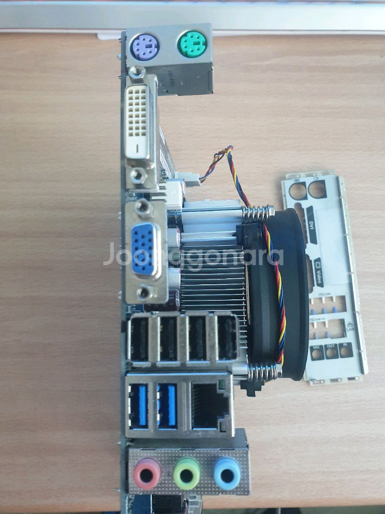 삼성H110 메인보드 i3-6100 DDR4 8G--1