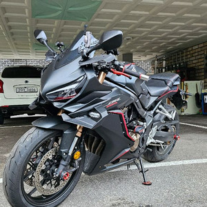 20년식 아크라포빅 풀배기 CBR650R