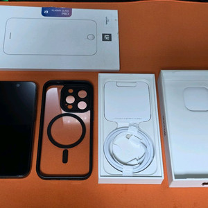 아이폰15 pro 블랙티타늄 256gb 개인