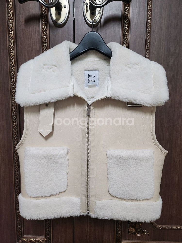 쥬시쥬디 레더베스트--4