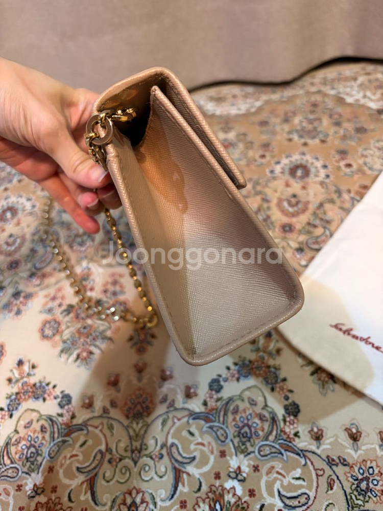 패레가모 간치니 숄더백--1