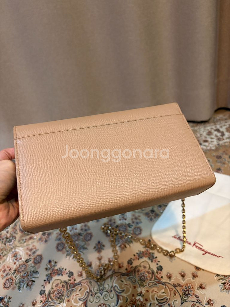 패레가모 간치니 숄더백--3