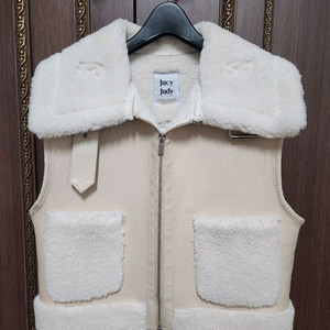 쥬시쥬디 레더베스트