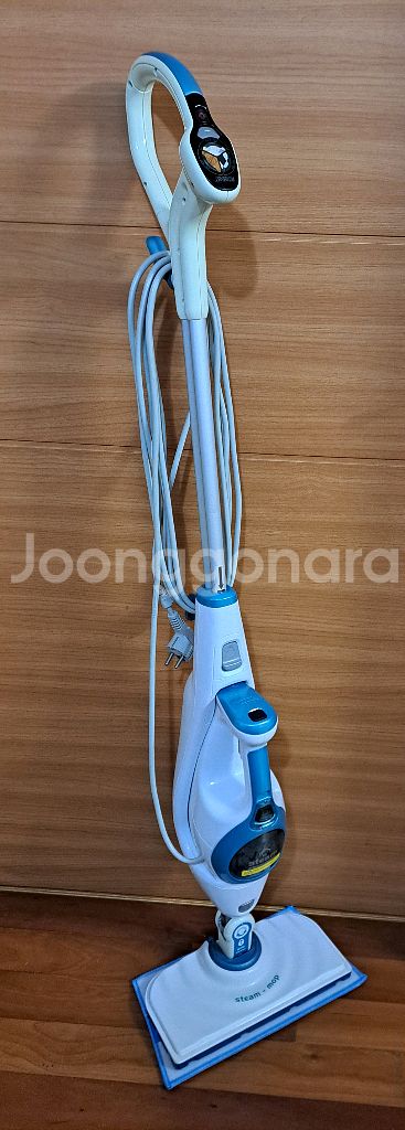 스팀 살균 물걸레청소기--1