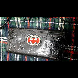 구찌접이식지갑