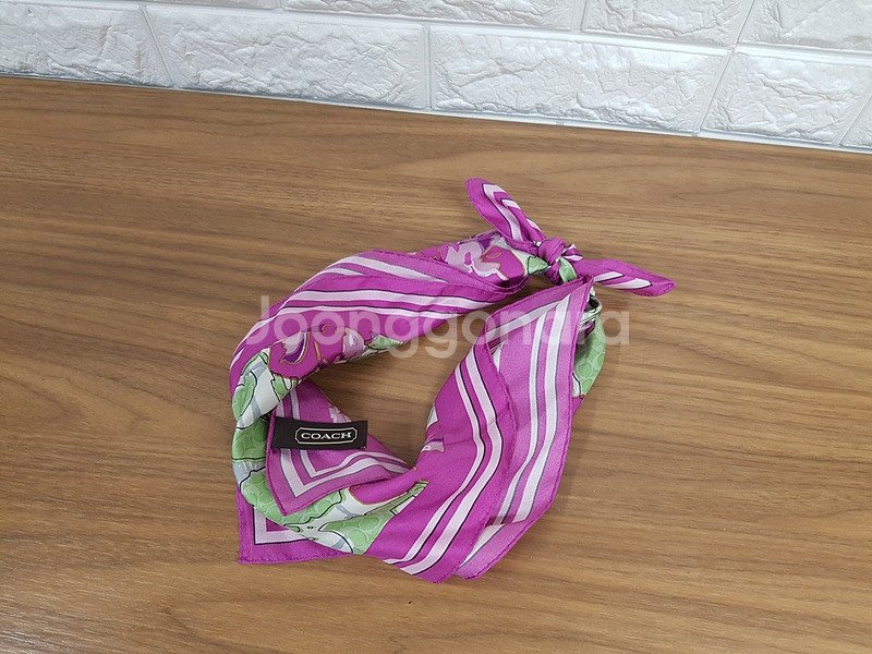 코치 실크 스카프 (정품)--0