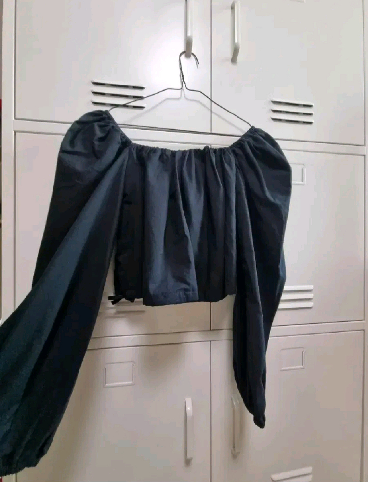 스퀘어넥 오프숄더 밴딩 크롭 블라우스 - 블랙--1