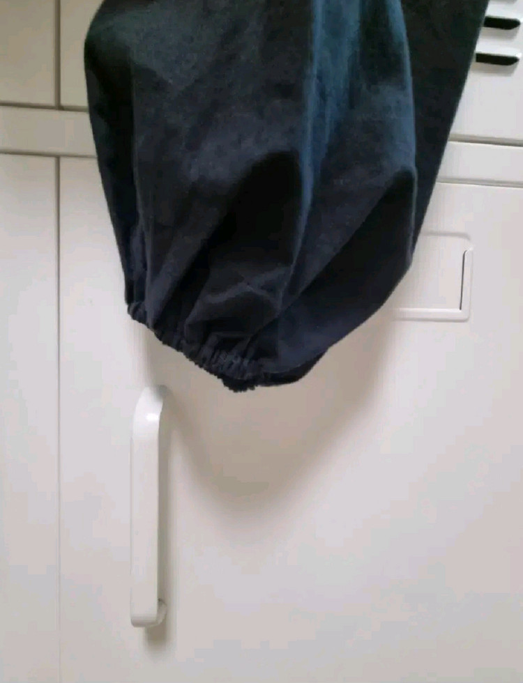 스퀘어넥 오프숄더 밴딩 크롭 블라우스 - 블랙--4