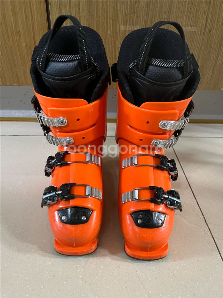 테크니카 주니어스키부츠 235 팝니다--1