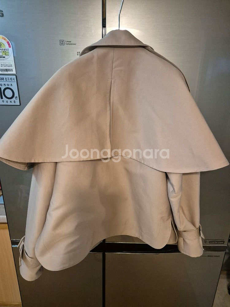 js뉴욕 최신상 케이프스타일 바바리자켓--2