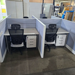 상담책상 카운터책상 인포 칸막이 중고 4세트가격입니다