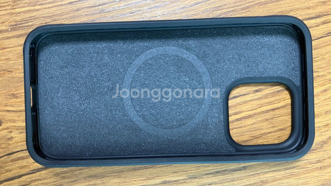 노마드 아이폰 15프로맥스 케이스 (MagSafe) 파--1