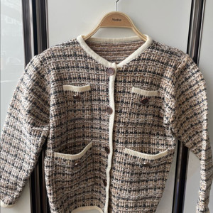 [새상품] 실용성 있고 편한 아우터 가디건