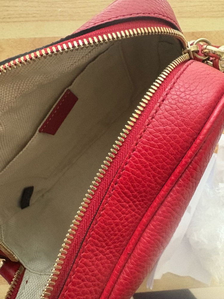 구찌 디스코백 레드 팝니다 이미지