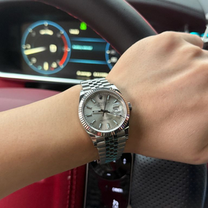 롤렉스 126234 판매합니다 데이저스트