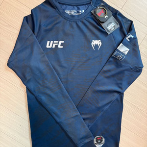 베넘 UFC 퓨전 파이트위크 래시가드 긴팔 M 새상품