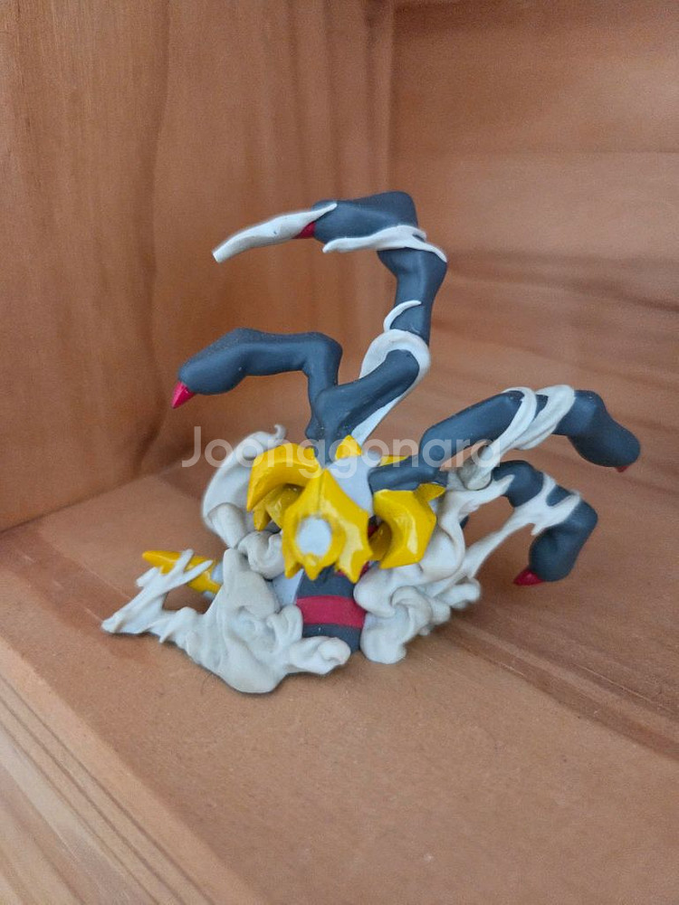 포켓몬 게임 예약특전 피규어 팝니다.--2