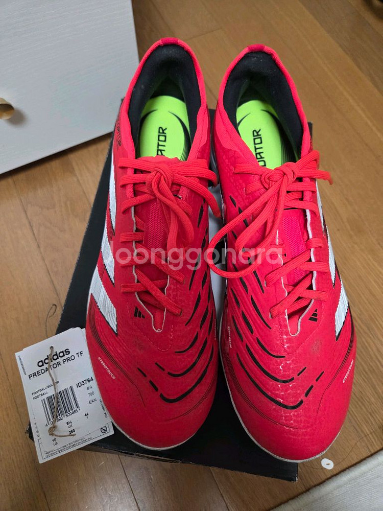 아디다스 프레데터 프로 TF 280사이즈 판매합니다.--1