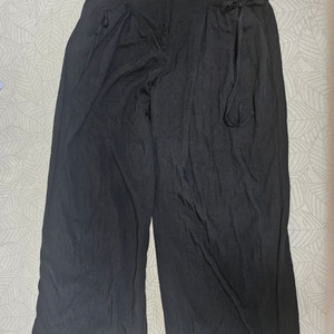 에잇세컨즈 블랙 와이드 팬츠