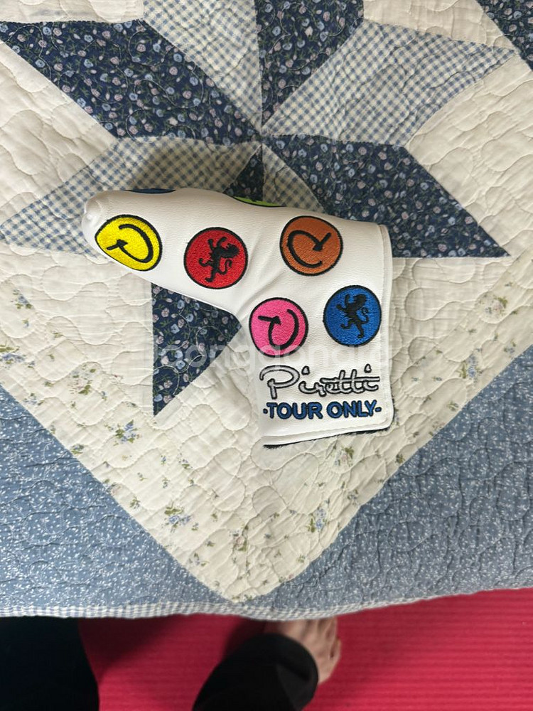 피레티 투어온니 퍼터 34인치--3