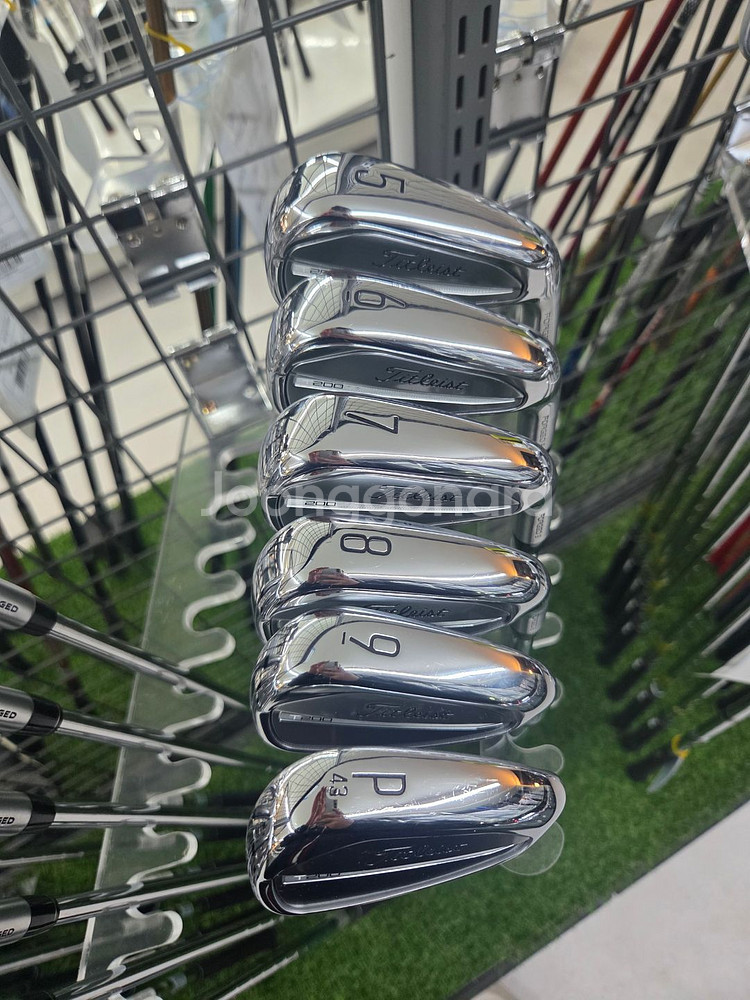 중고골프채 타이틀리스트 T200 3세대 남성용 중고아이--3