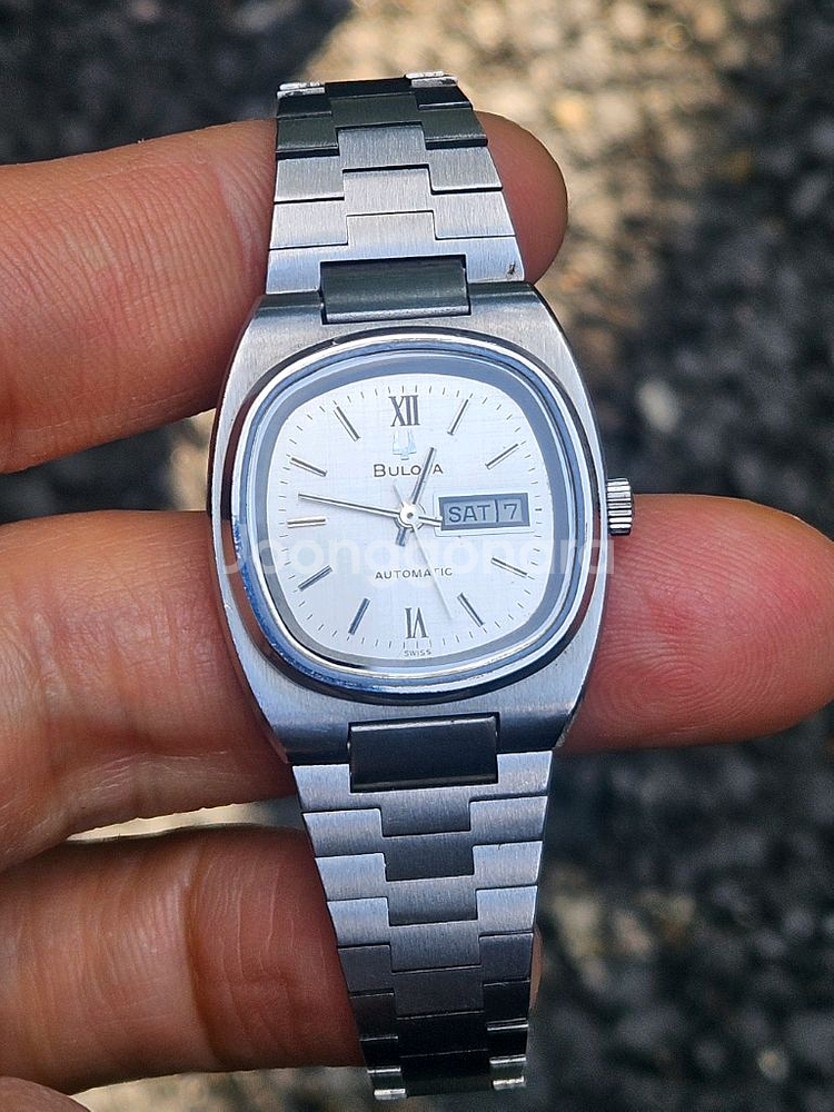 부로바 빈티지시계--0