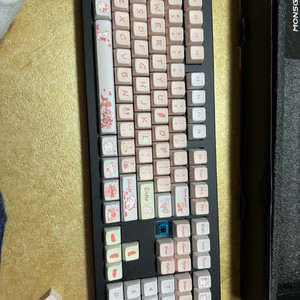 monsgeek m5 팔아요