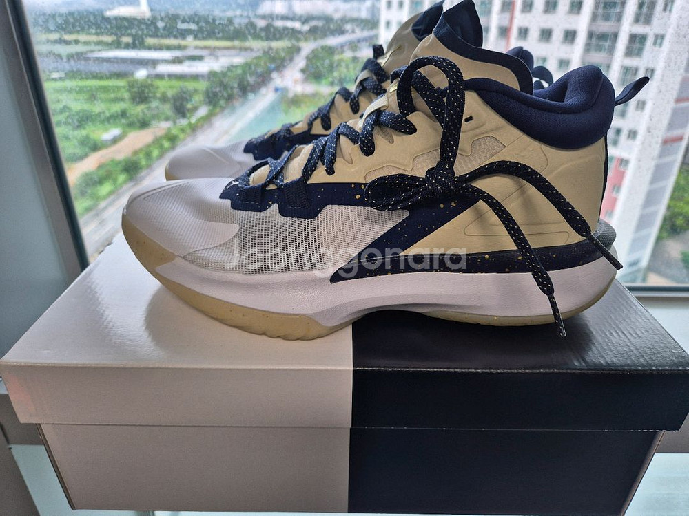 나이키 조던 1 자이온 275m 새상품--1